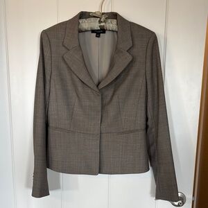 Ann Taylor Women's Blazer size 8 gray tan lapel peplum